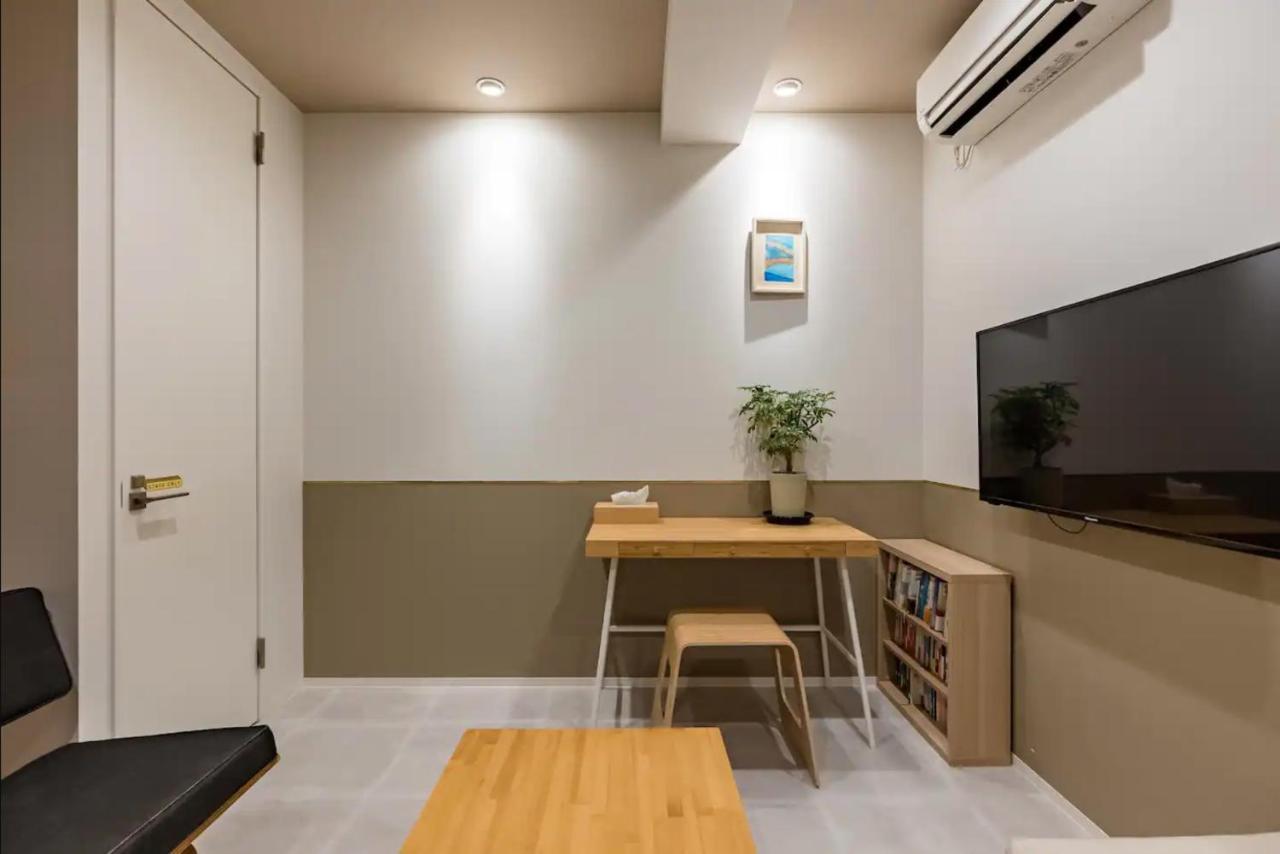 8B Hotel -Osaka Nishikujo Apartment- Esterno foto